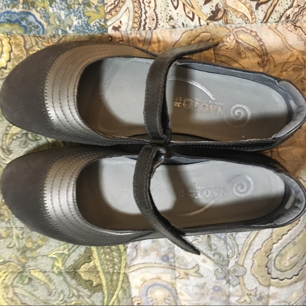 Naot Kirei Size 38 or 7 (Mary Jane type shoe)